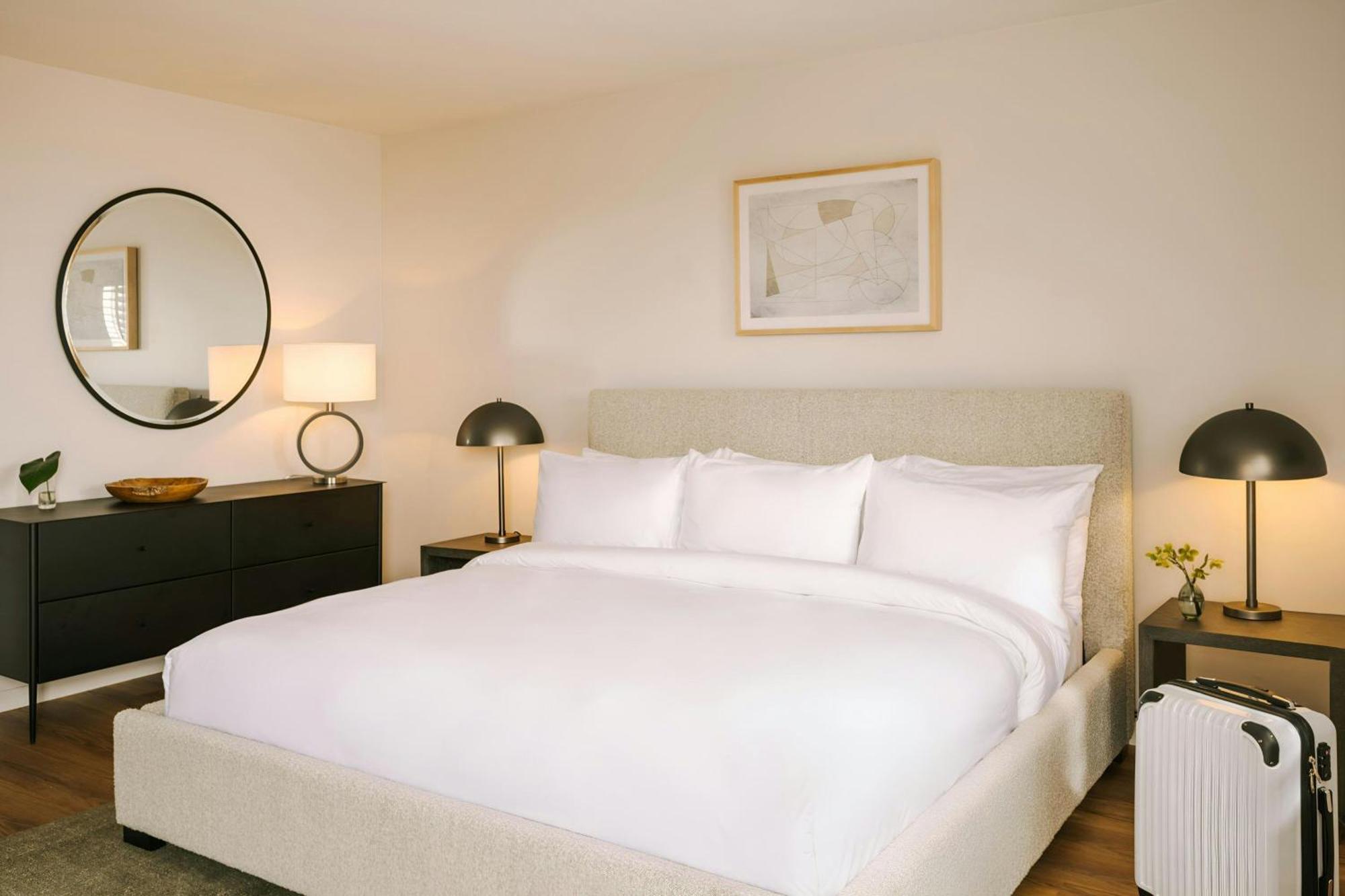 Sonder La Ensenada Hotel 3*